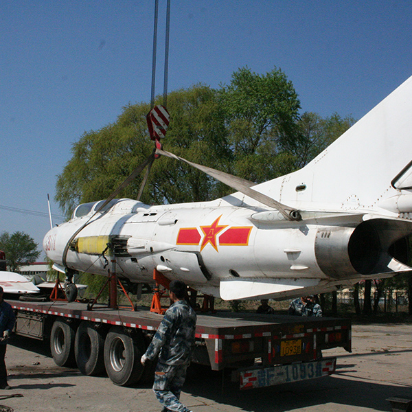 為大家科普一下飛機分解組裝的過程